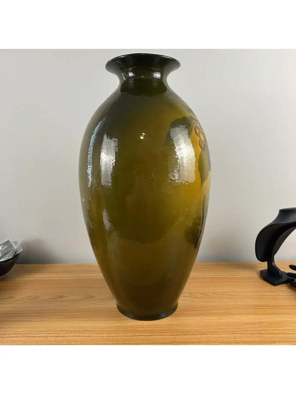 Roseville Rozane Ware Royal 1900s Standard Glaze Pottery Cherry  21